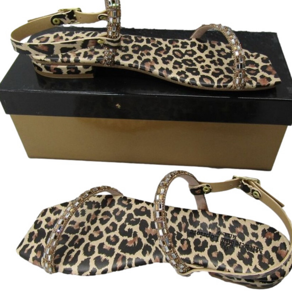 NEW MICHELE LOPRIORE Angela Sandals – Women’s Size 7 – Adjustable Strap –
